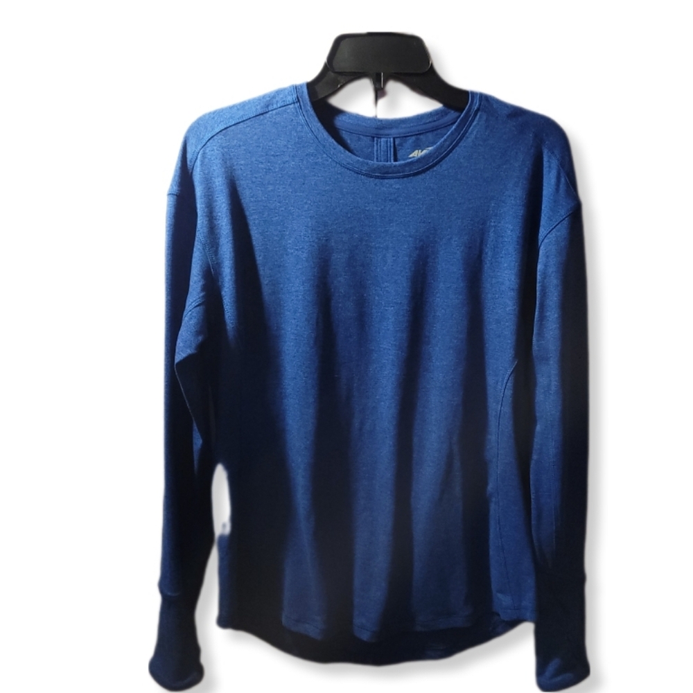 Avia Women's M Crewneck Long Sleeve T-shirt
